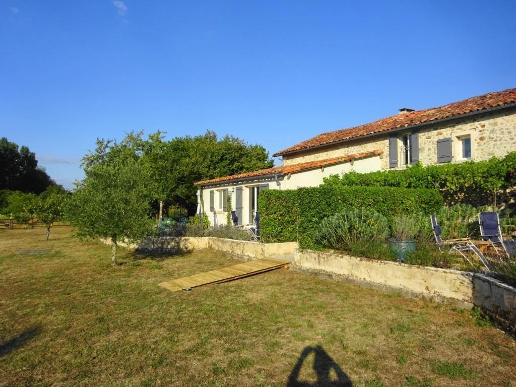 Les Chardons Hotel Chenaud Екстериор снимка